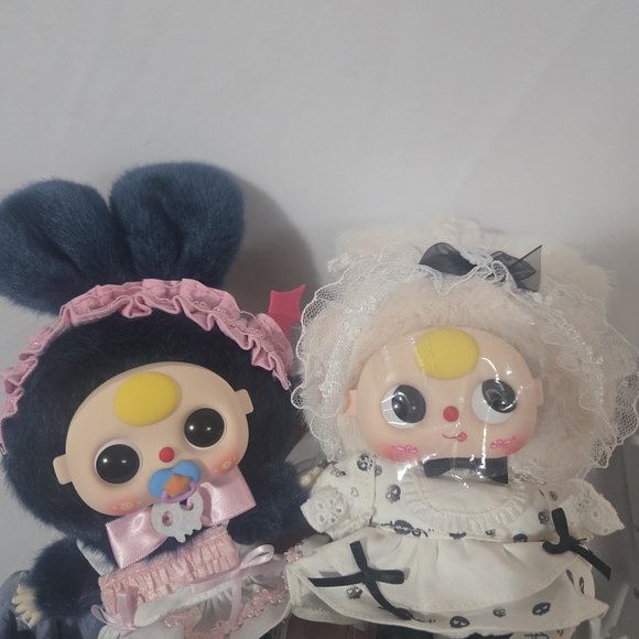 Sold Customized, Hot Topic Exclusive Baby Three - Picture 2 of 2